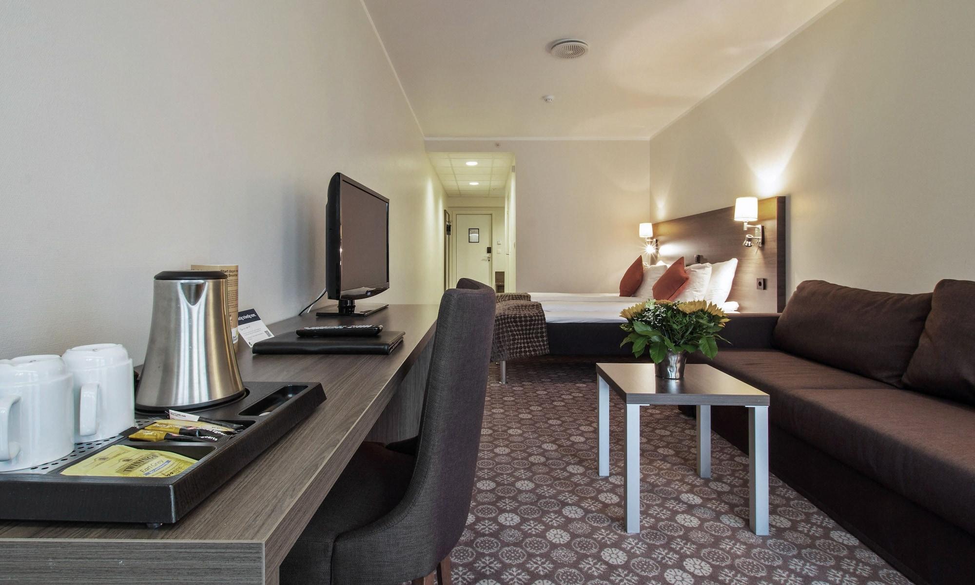 Ålesund Thon Partner Hotel Baronen מראה חיצוני תמונה