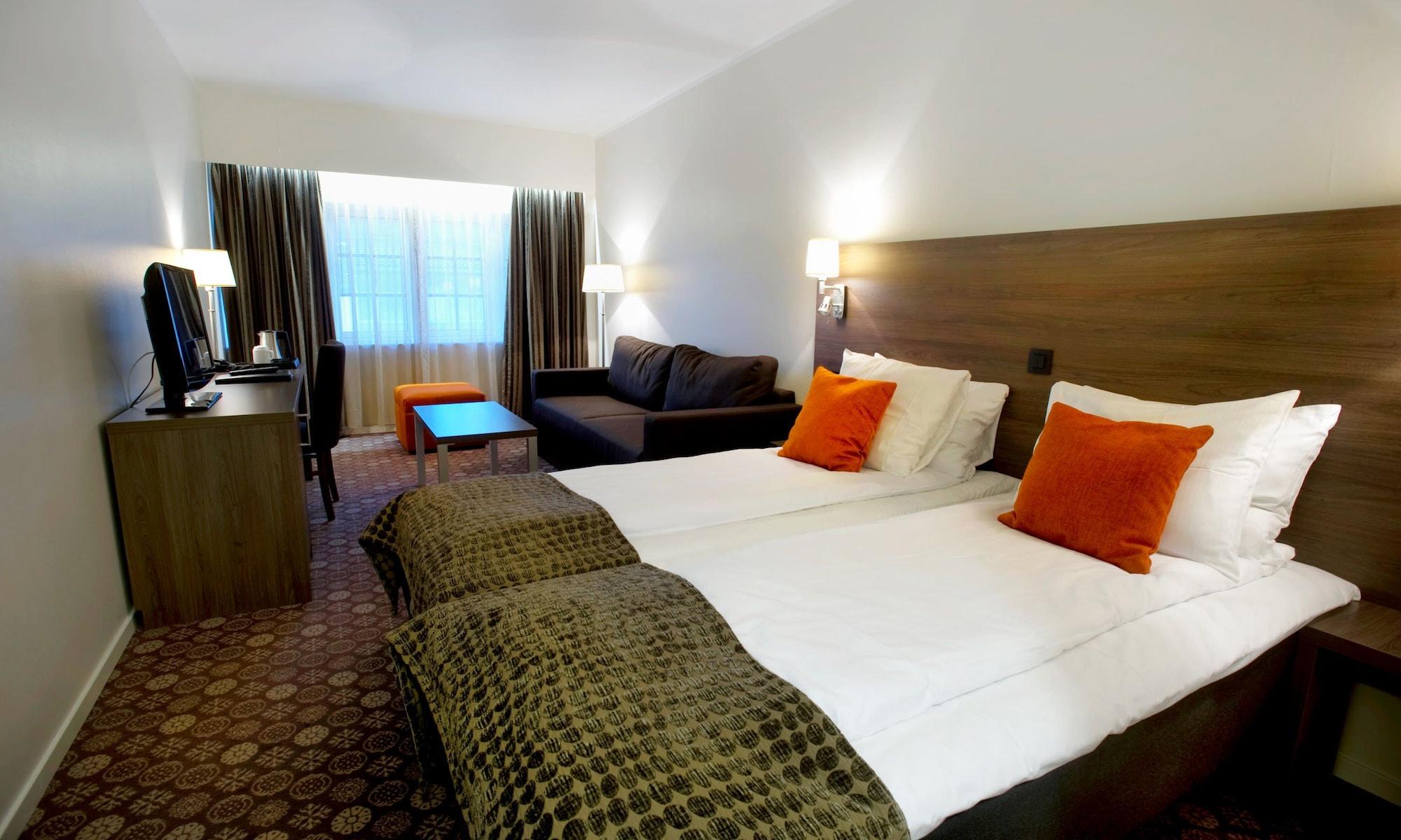 Ålesund Thon Partner Hotel Baronen מראה חיצוני תמונה