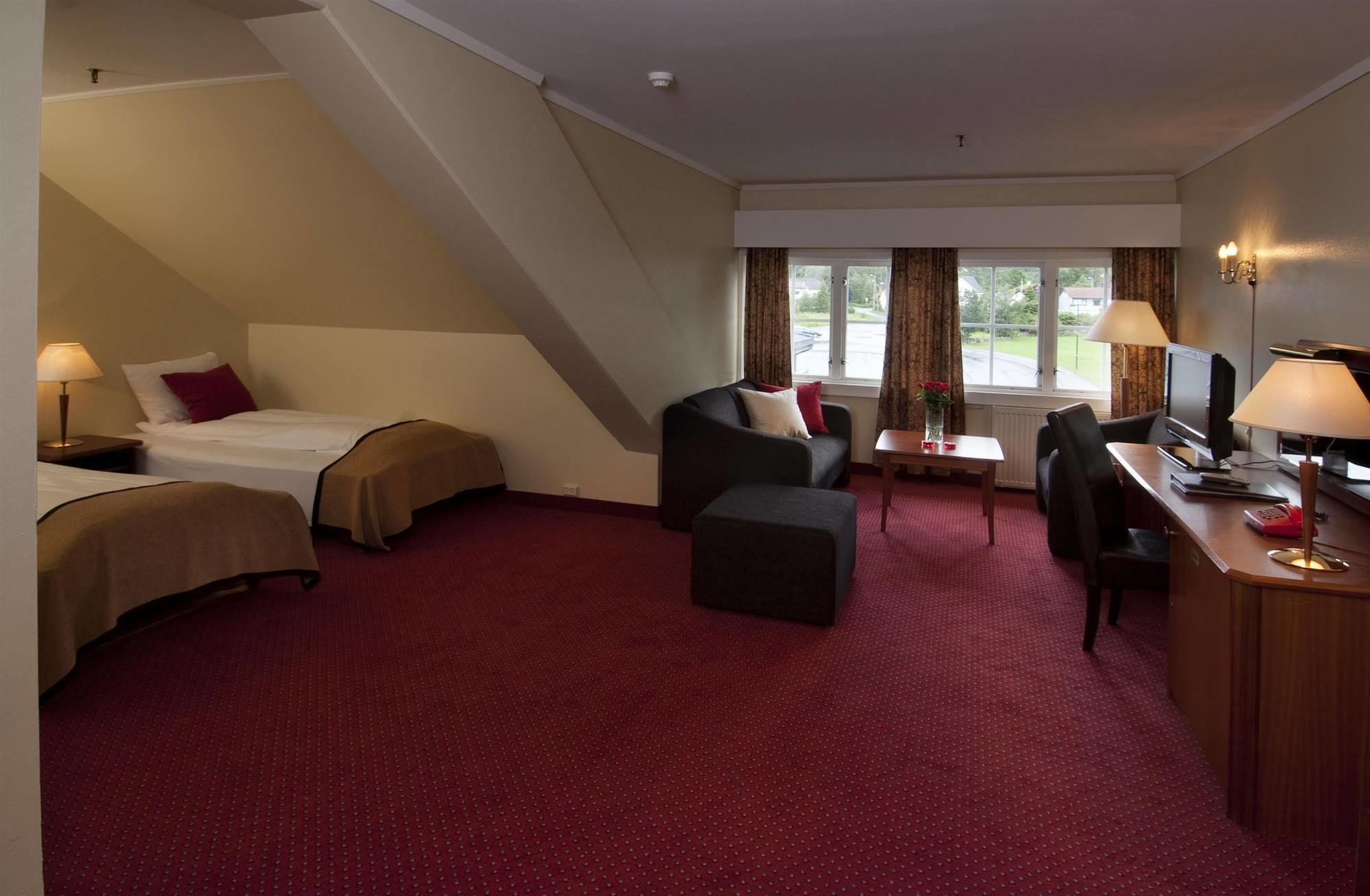 Ålesund Thon Partner Hotel Baronen מראה חיצוני תמונה